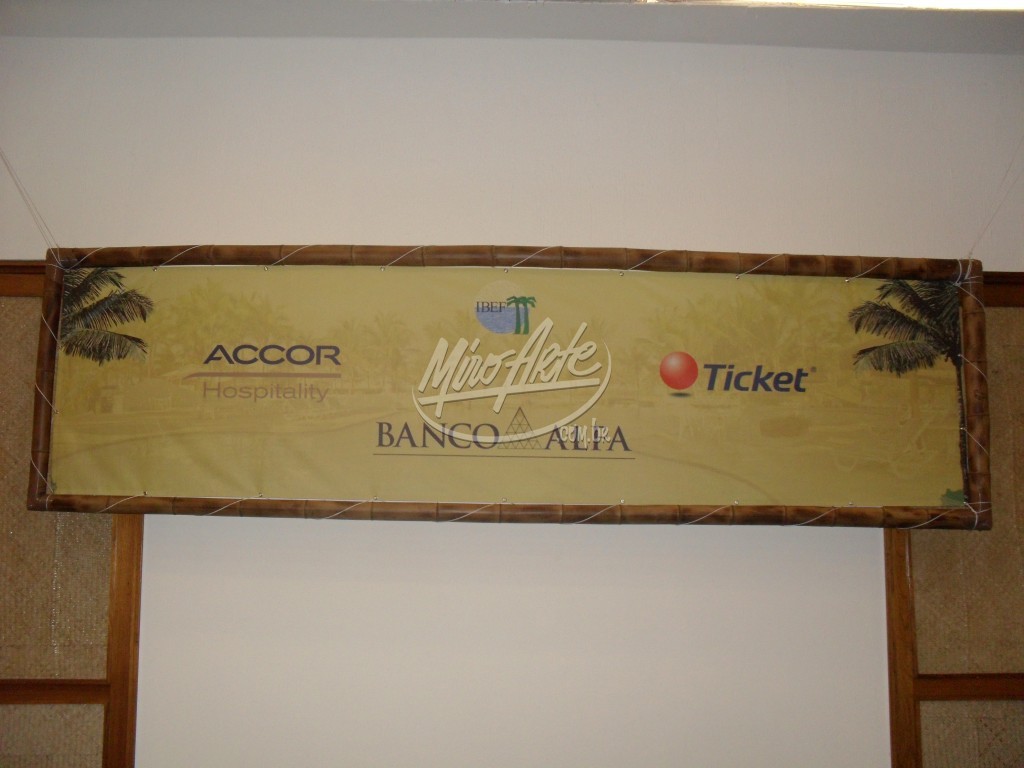 IBEF - SÓCIO ESPORTIVO 2 Estrutura de bambu, com tecido